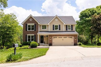 6219 NW Pineridge Rd, Parkville, MO 64152