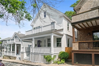 60 Prospect Hill St, Newport, RI 02840