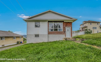633 Connell St, Scranton, PA 18505
