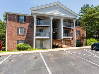 7409 Triwoods Dr Unit E, Saint Louis, MO 63119