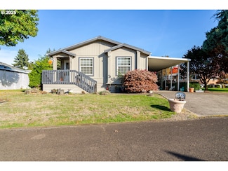 38129 Weirich Dr, Lebanon, OR 97355