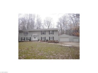 4265 Wayne Rd, Mantua, OH 44255