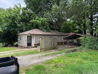 1301 Imboden St Unit 1301B, Pocahontas, AR 72455