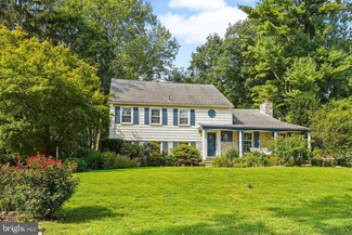 309 Colonial Dr, Wallingford, PA 19086