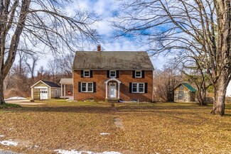 10 South Rd, Hampden, MA 01036