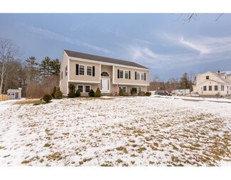 188 Dunbar St, Taunton, MA 02780