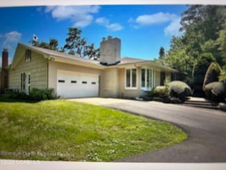 5 Whipporwill Valley Rd, Atlantic Highlands, NJ 07716