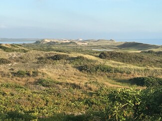 4 Moshup Trail, Aquinnah, MA 02535
