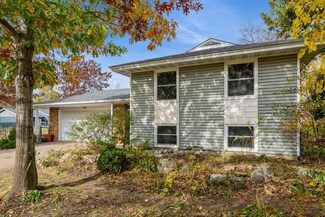 2689 106th Ln NW, Coon Rapids, MN 55433