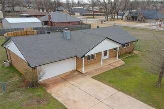 732 S Pleasant View Dr, Mustang, OK 73064