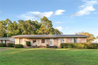 1270 Peabody Dr, Mobile, AL 36618