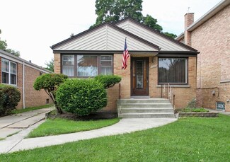 6094 N Caldwell Ave, Chicago, IL 60646