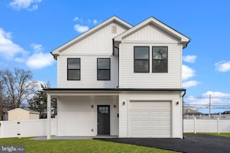 34 Fortune Ln, Levittown, PA 19055
