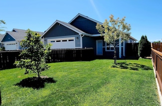 3860 Anthem Ave, White City, OR 97503