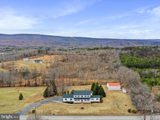 1140 Waugh Rd, Berkeley Springs, WV 25411