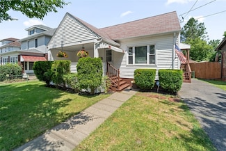 8 Belknap Ave, Binghamton, NY 13905