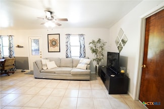 1106 Dryden Ave, Copperas Cove, TX 76522