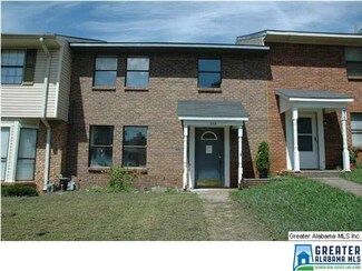 2418 Hampstead Dr, Birmingham, AL 35235