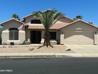 7326 W Dreyfus Dr, Peoria, AZ 85381