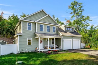 21 Ski Tow Rd, Weare, NH 03281