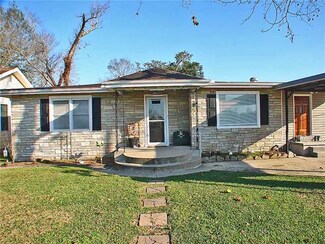 121 Lone Star Dr, Luling, LA 70070