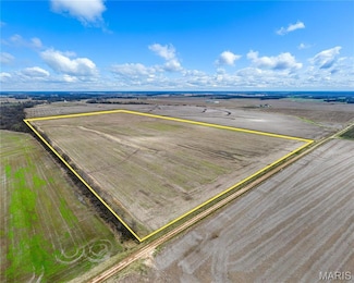 213 Shelby County Rd, Clarence, MO 63437