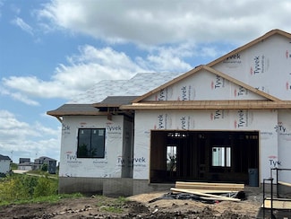 1301 Berkshire Ln, North Liberty, IA 52317