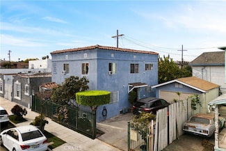 1557 S Hobart Blvd, Los Angeles, CA 90006