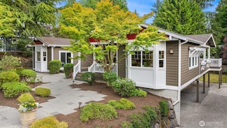 10133 NE 113th Place, Kirkland, WA 98033