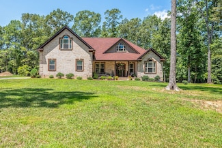 8543 Fairview Ln, Bon Aqua, TN 37025