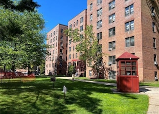 150-25 72nd Rd Unit 1J, Flushing, NY 11367
