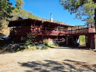 8000 S Breezy Pine Rd, Mayer, AZ 86333