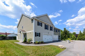 9 Deerwood Dr Unit A, Nashua, NH 03063