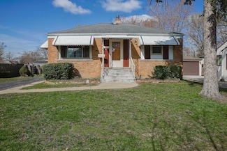 2774 S Scott St, Des Plaines, IL 60018
