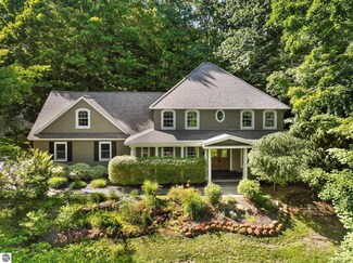 10269 E White Pine Ln, Traverse City, MI 49684