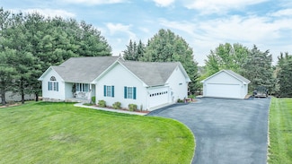 151 Andrew Dr, Troutville, VA 24175