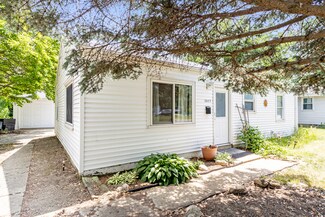 1843 Burry Circle Dr, Crest Hill, IL 60403