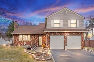 1100 Carlow Dr, Toms River, NJ 08753