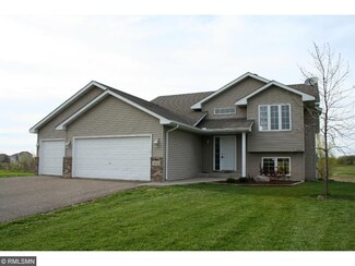 422 66th St SW, Waverly, MN 55390