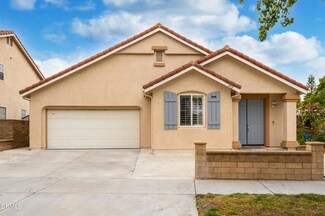 202 E Clara St, Oxnard, CA 93033