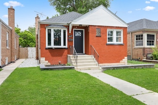 3832 W 81st St, Chicago, IL 60652