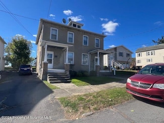 392 Tripp St, Wyoming, PA 18644
