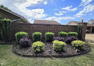 2705 Greenbriar Dr, Jonesboro, AR 72401