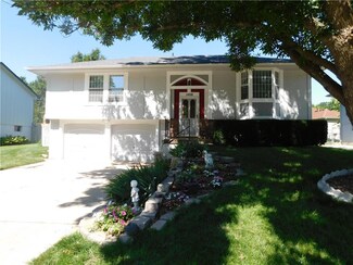 1408 N Blue Mills Rd, Independence, MO 64056
