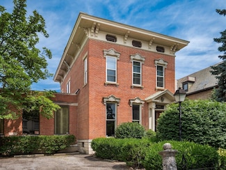 550 E Town St, Columbus, OH 43215