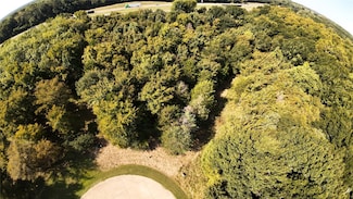 2099 Parkview Dr, Wills Point, TX 75169