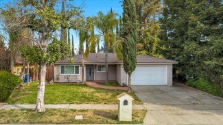 4580 N Holt Ave, Fresno, CA 93705