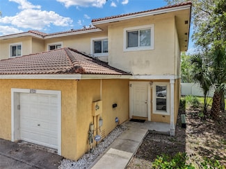 2721 NW 13th St, Pompano Beach, FL 33069