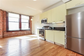 460 S Spring St Unit 404, Los Angeles, CA 90013