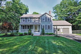 34 Roan Dr, Taunton, MA 02780